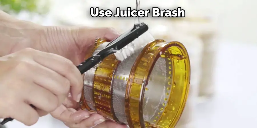 Use Juicer Brash
